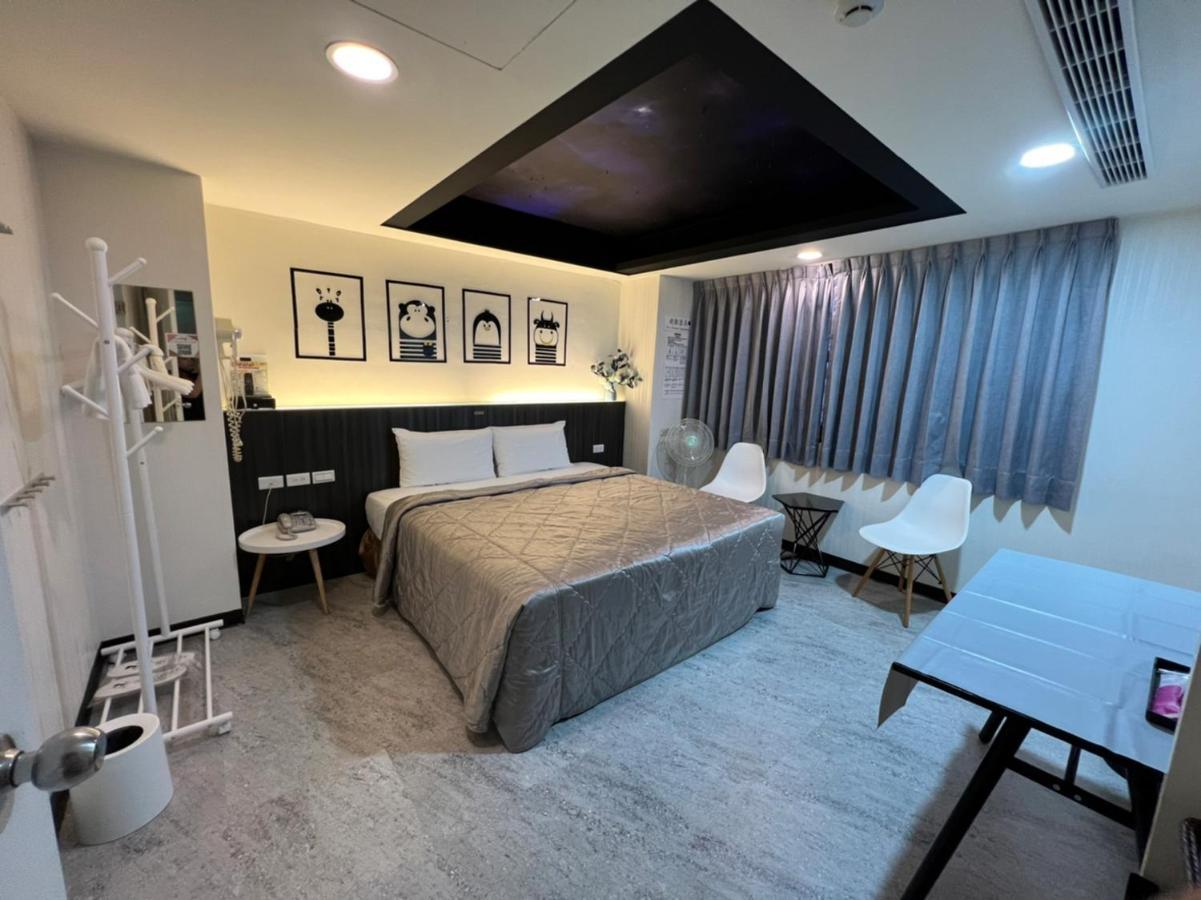 Joy Garden Hotel Kaohsziung Kültér fotó