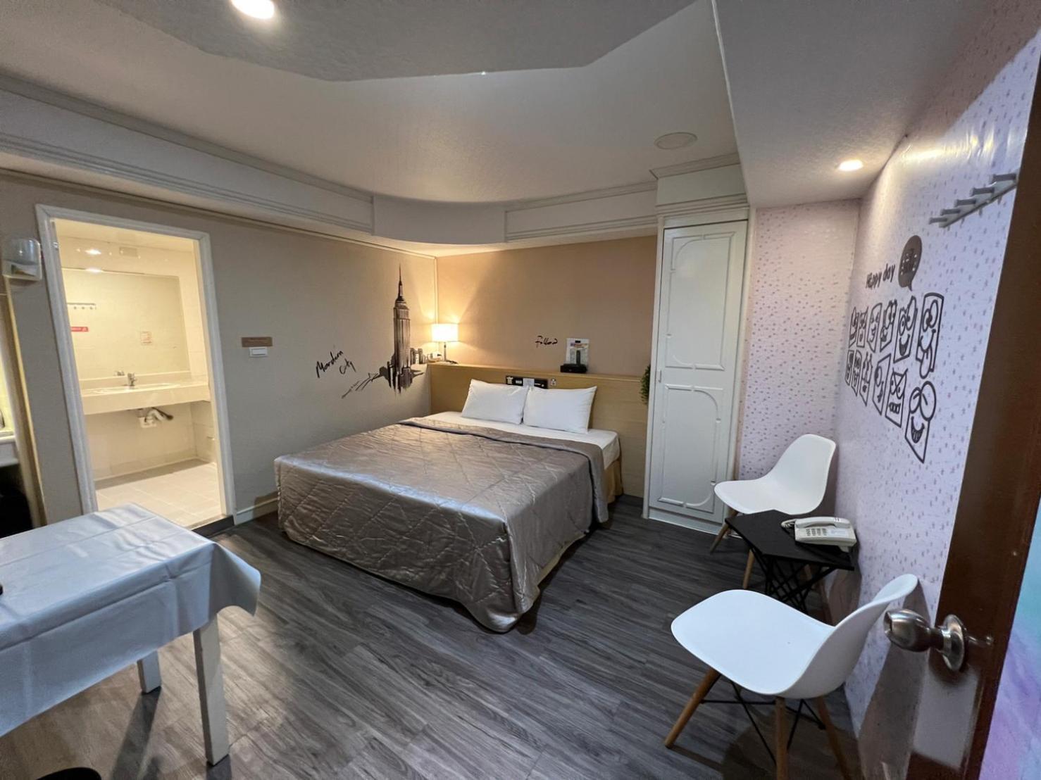 Joy Garden Hotel Kaohsziung Kültér fotó