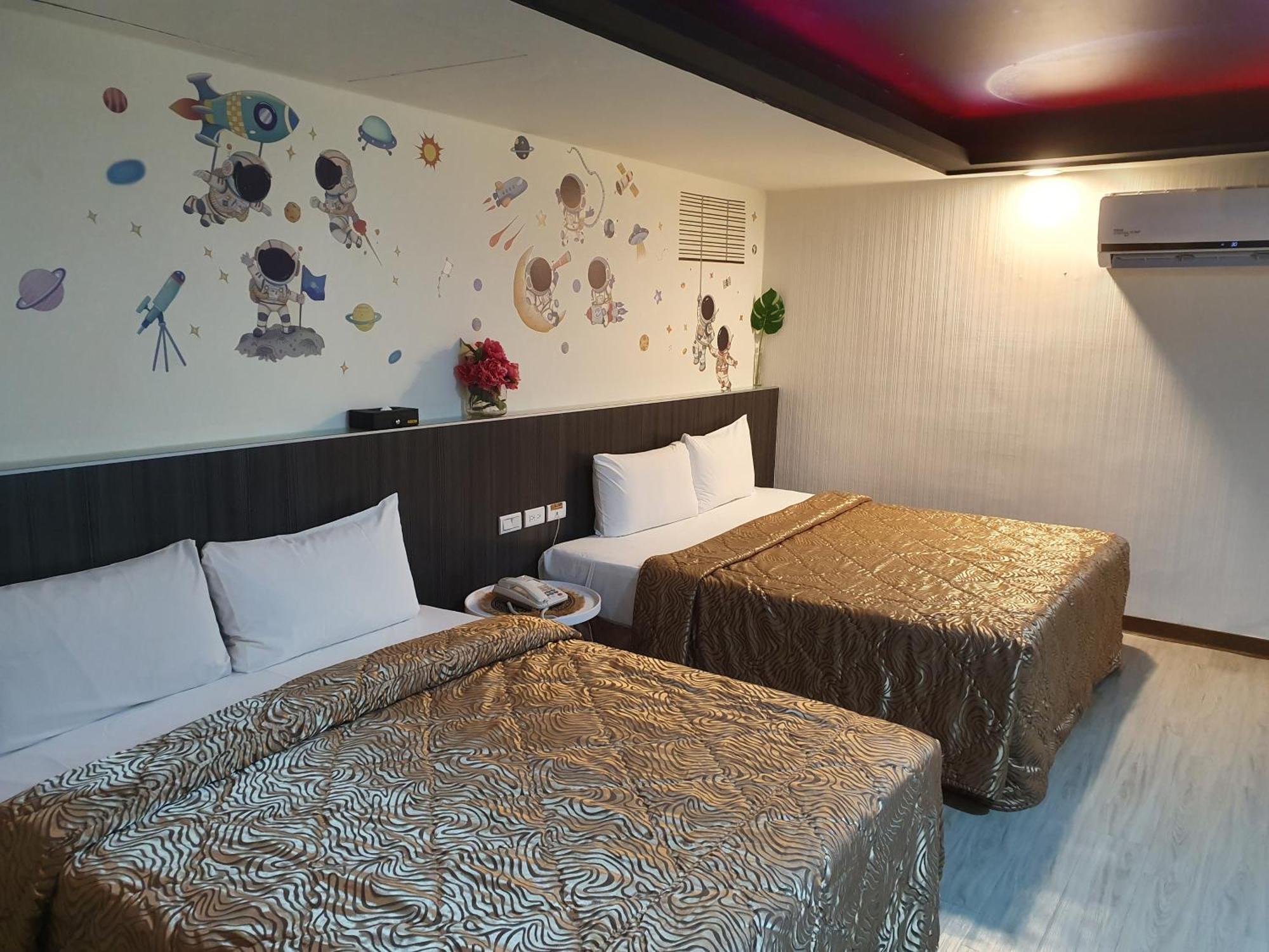 Joy Garden Hotel Kaohsziung Kültér fotó